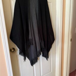 Sonoma Elegant Black and Gray Shawl.